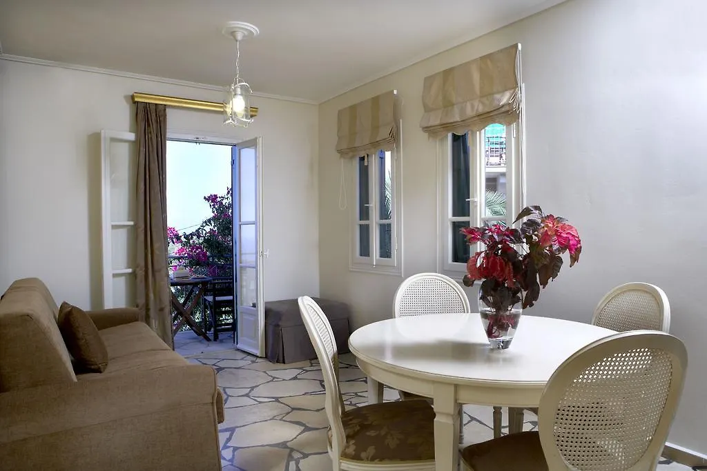 Dafnoudi Hotel Apartments Antipata