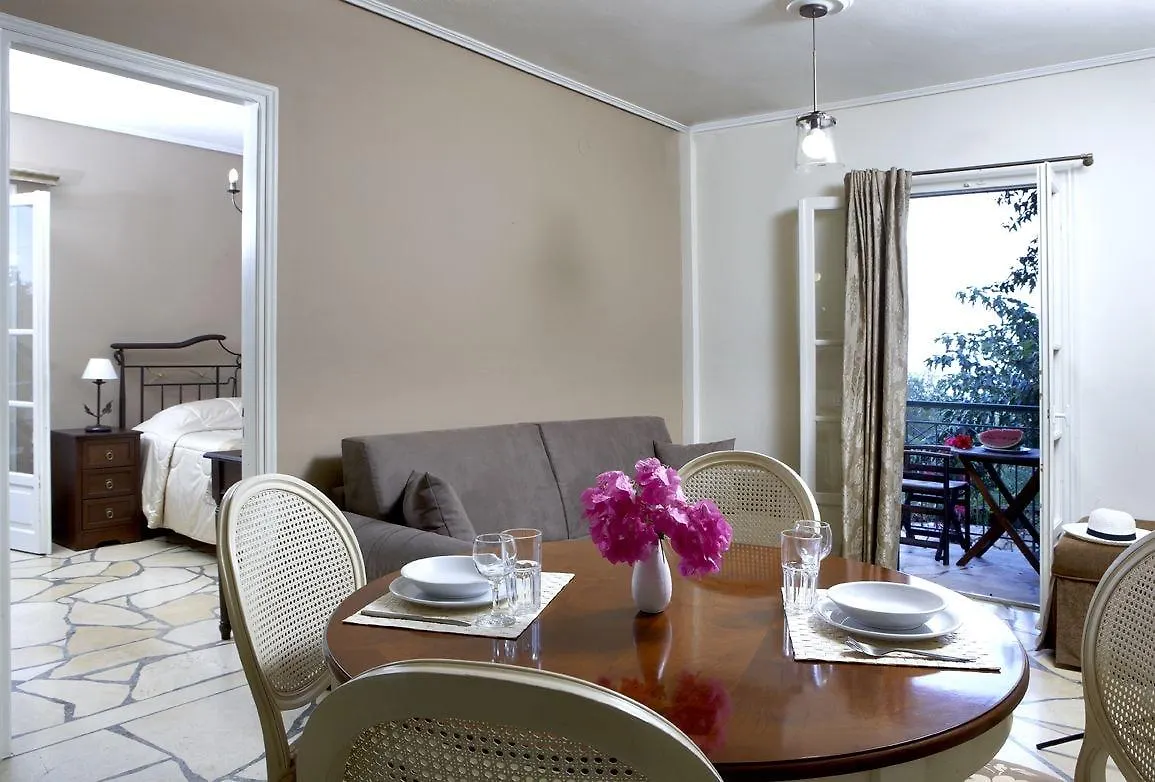 Dafnoudi Hotel Apartments Antipata  Aparthotel Antipata (Erisos)