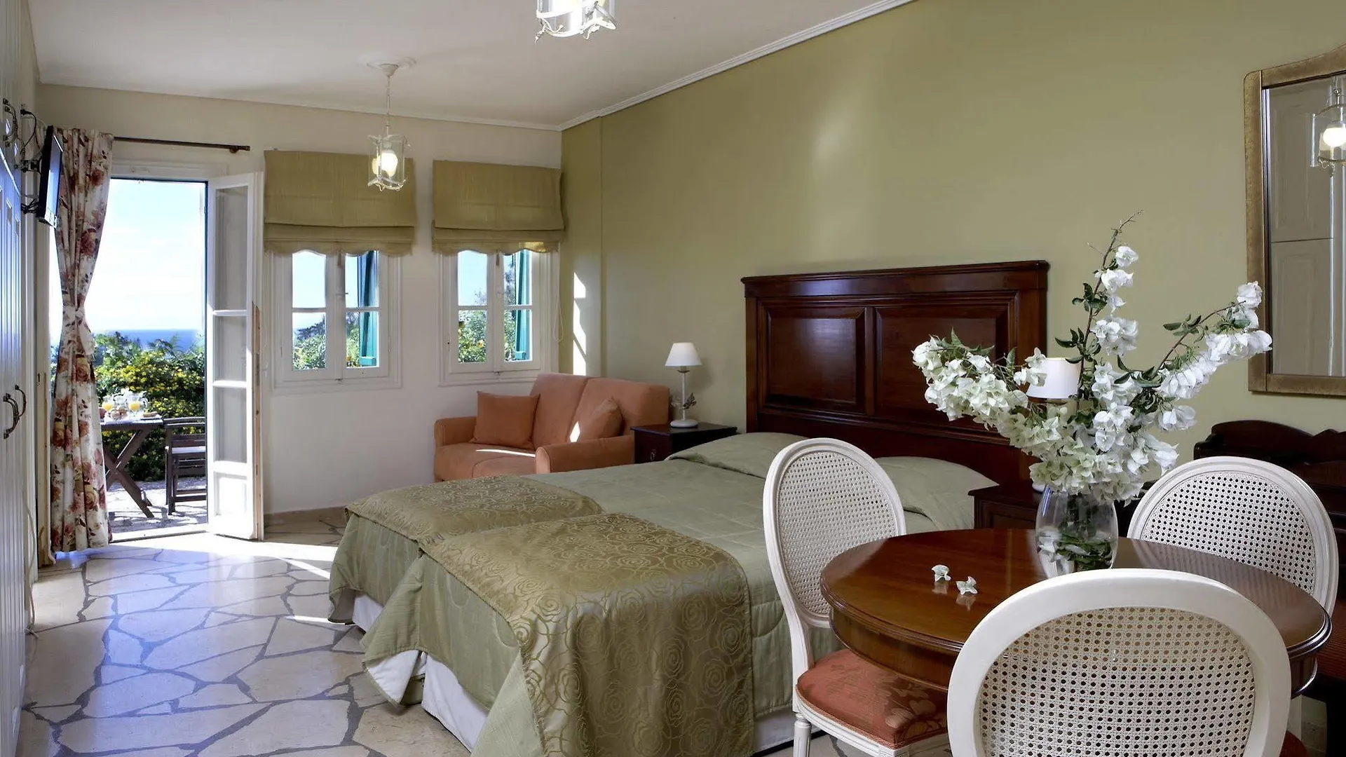 ** Aparthotel Dafnoudi Hotel Apartments Antipata  Greece