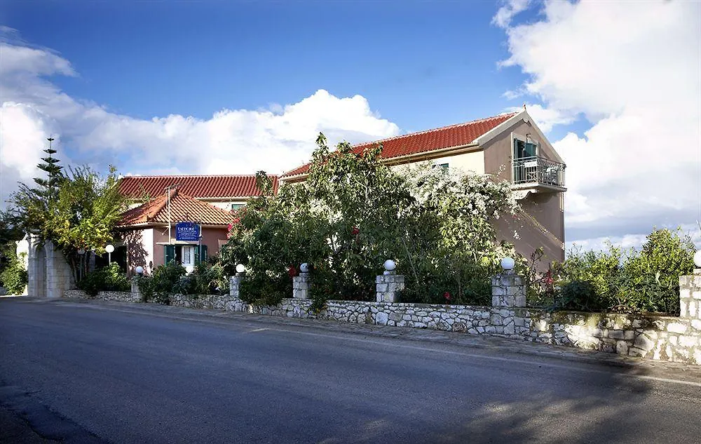 Dafnoudi Hotel Apartments Antipata  Yunanistan